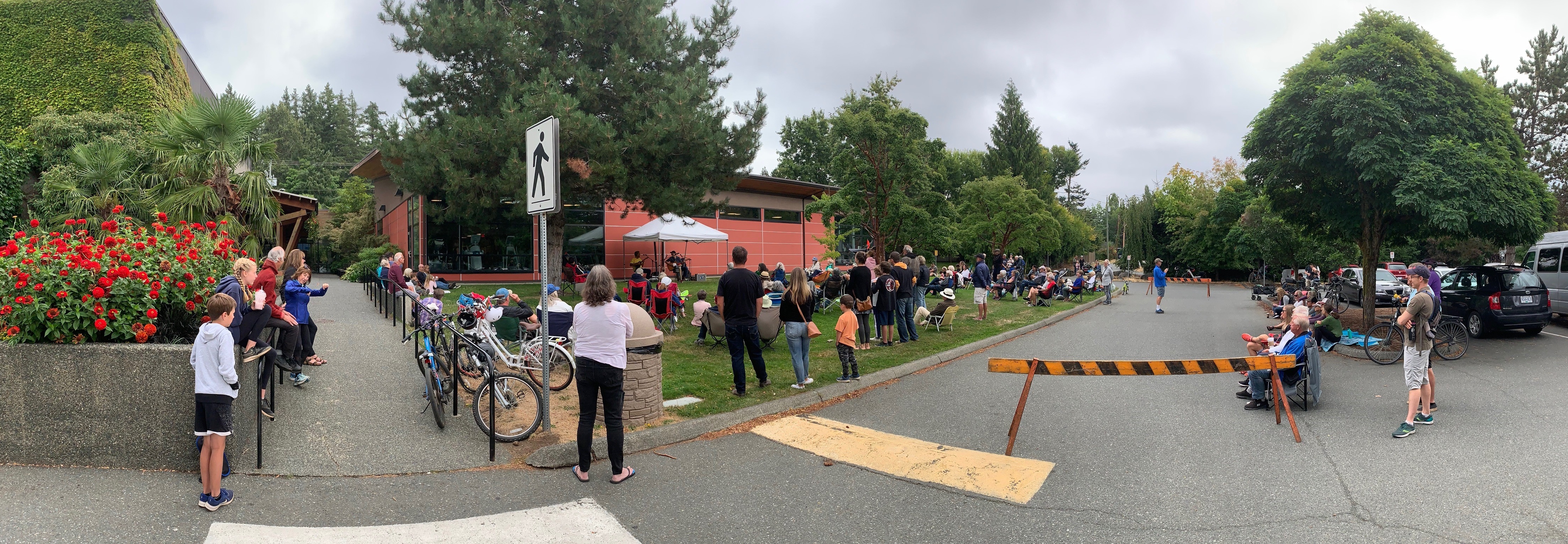 Music in the Park at the Community Centre