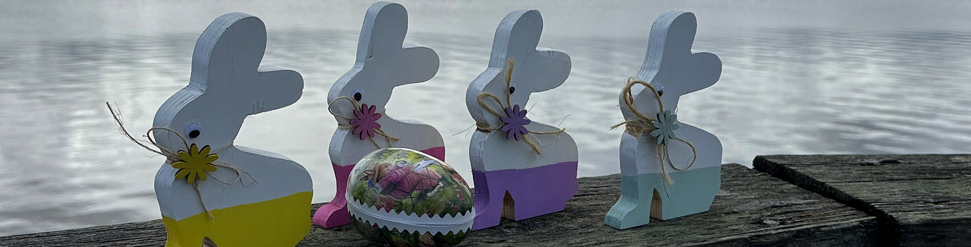 Easter holiday banner